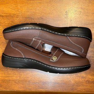 VOCNTVY Women's Brown Loafer Comfort Casual Slip On Dress Shoes Size 10.5 NwoT